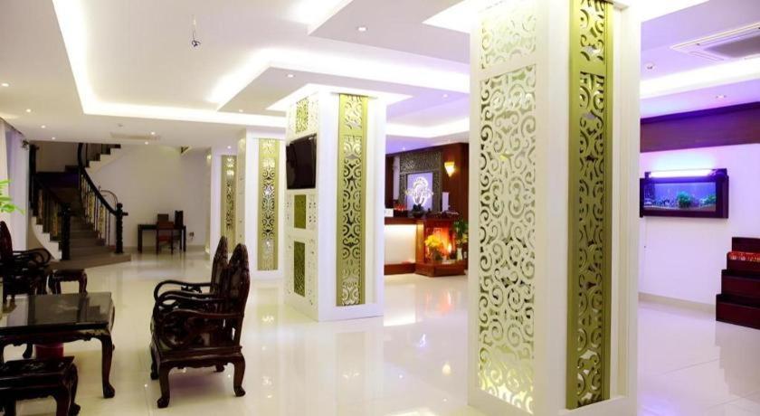 Hotel Rain Bow Ho Chi Minh City